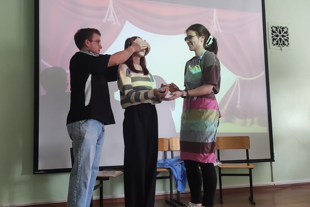 'Весь мир - театр!' 'Весь мир - театр!'