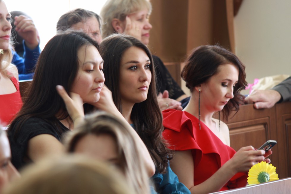 ������ ������������� �������� �������� ����������� ������� ����� � ���������� ����������