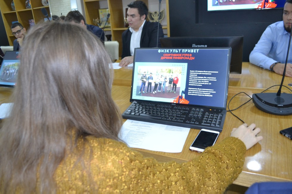 Лучшие практики работы с иностранными студентами обсудили в ИСФН Лучшие практики работы с иностранными студентами обсудили в ИСФН