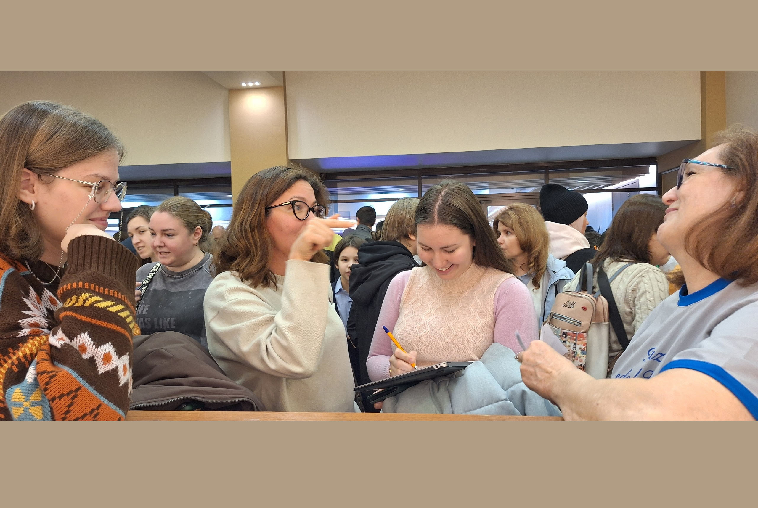 XIX 'PROнаука' в КФУ: вечер, когда оживали супергерои науки XIX 'PROнаука' в КФУ: вечер, когда оживали супергерои науки