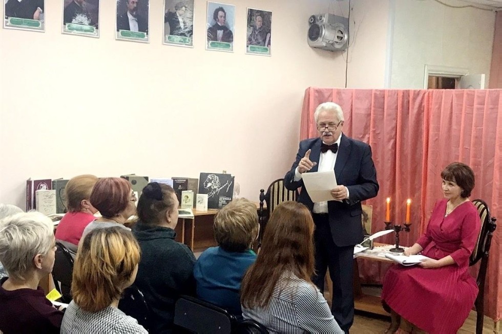 '...����� ����� ����̀�� ��������, �� � ������ - �������..' (�.�.������ '�������� �����')