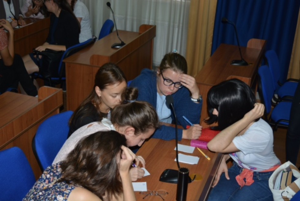 �.�.�������: �������� ����� ����