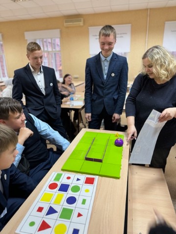 Фестиваль 'Открываю мир науки!' - площадка приобщения молодёжи к научному творчеству Фестиваль 'Открываю мир науки!' - площадка приобщения молодёжи к научному творчеству