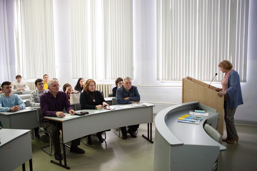 Юридические и психолого-педагогические механизмы профилактики правонарушений несовершеннолетних обсудили в Елабужском институте КФУ Юридические и психолого-педагогические механизмы профилактики правонарушений несовершеннолетних обсудили в Елабужском институте КФУ