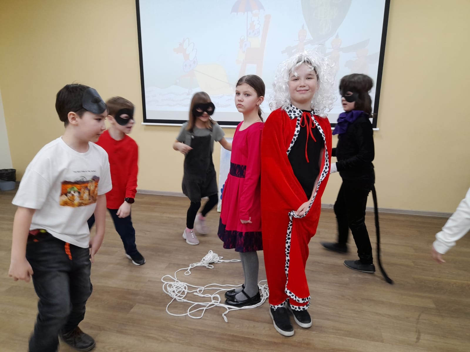 Детский театр КФУ 'Радуга' проводит последние репетиции перед большой премьерой Детский театр КФУ 'Радуга' проводит последние репетиции перед большой премьерой