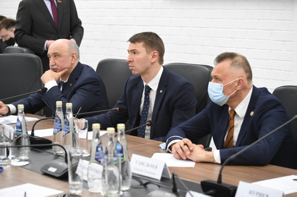 Rector Ilshat Gafurov offers to open joint educational center with Alabuga Polytech Rector Ilshat Gafurov offers to open joint educational center with Alabuga Polytech