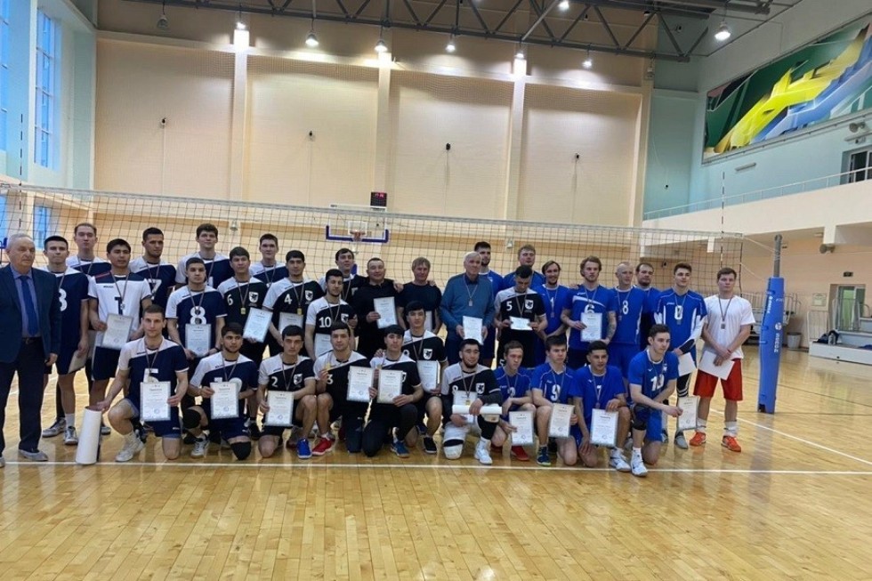 �������� ����������� ��������� ����� ������� � ���������� ���������� ������������ ���� �� ���������