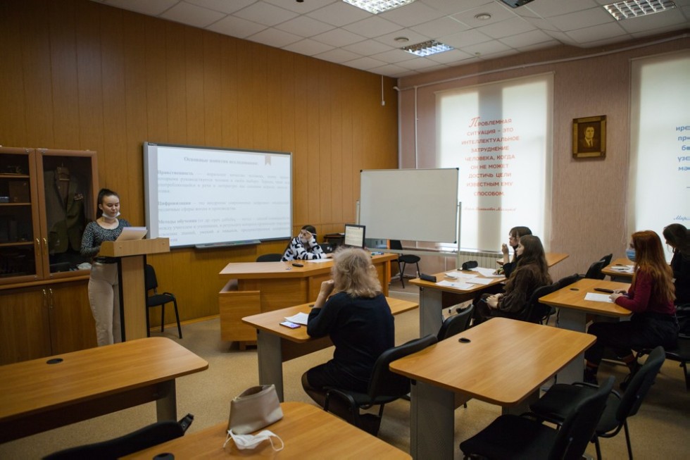 Итоговая научно-образовательная конференция студентов завершилась в Елабужском институте КФУ Итоговая научно-образовательная конференция студентов завершилась в Елабужском институте КФУ