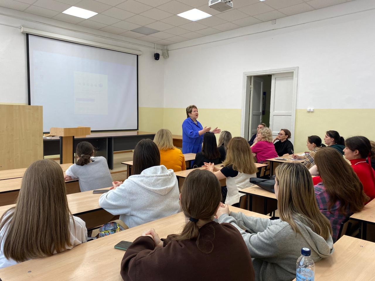 Встреча студентов-выпускников с работодателями Встреча студентов-выпускников с работодателями