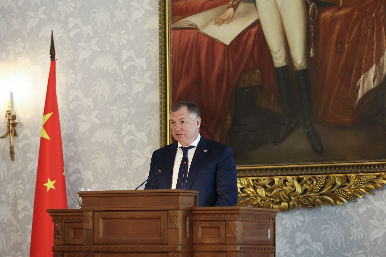 ������ ��� ����� �����: '���������� ����� '�����?�����' ? ����� ������ ������������ �������������� � ����� �����������, ����� � ��������� ��������'