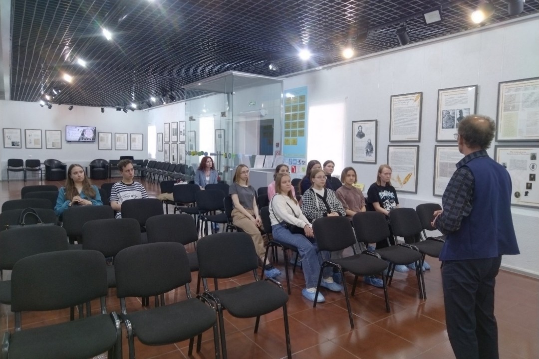 �.�. �������. ������� 