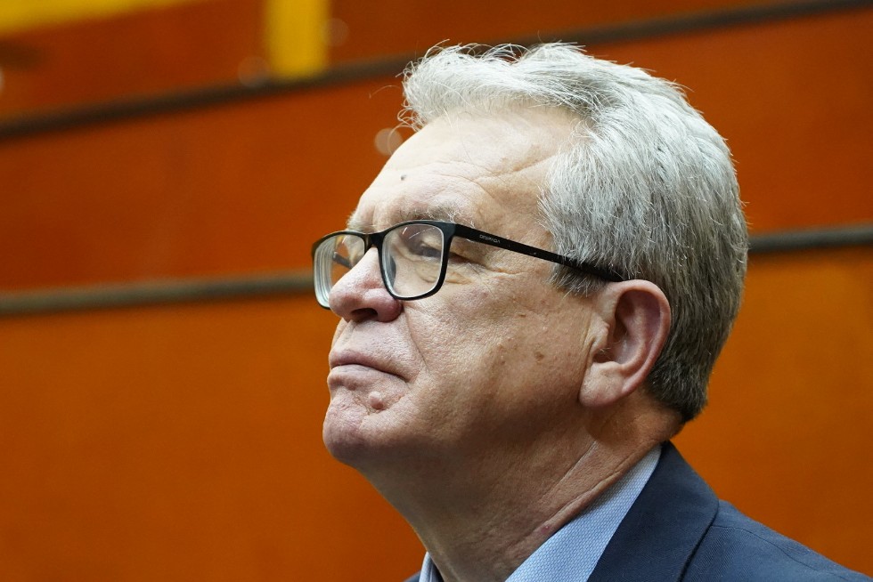 � ��������� ������ ��� ���������� ���������, ����������� 100-����� �� ��� �������� ����� ��������