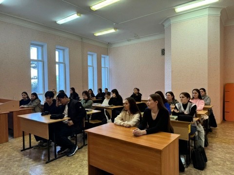 'Научно-фантастический жанр в татарской литературе: творчество писателя Адлера Тимергалина' 'Научно-фантастический жанр в татарской литературе: творчество писателя Адлера Тимергалина'