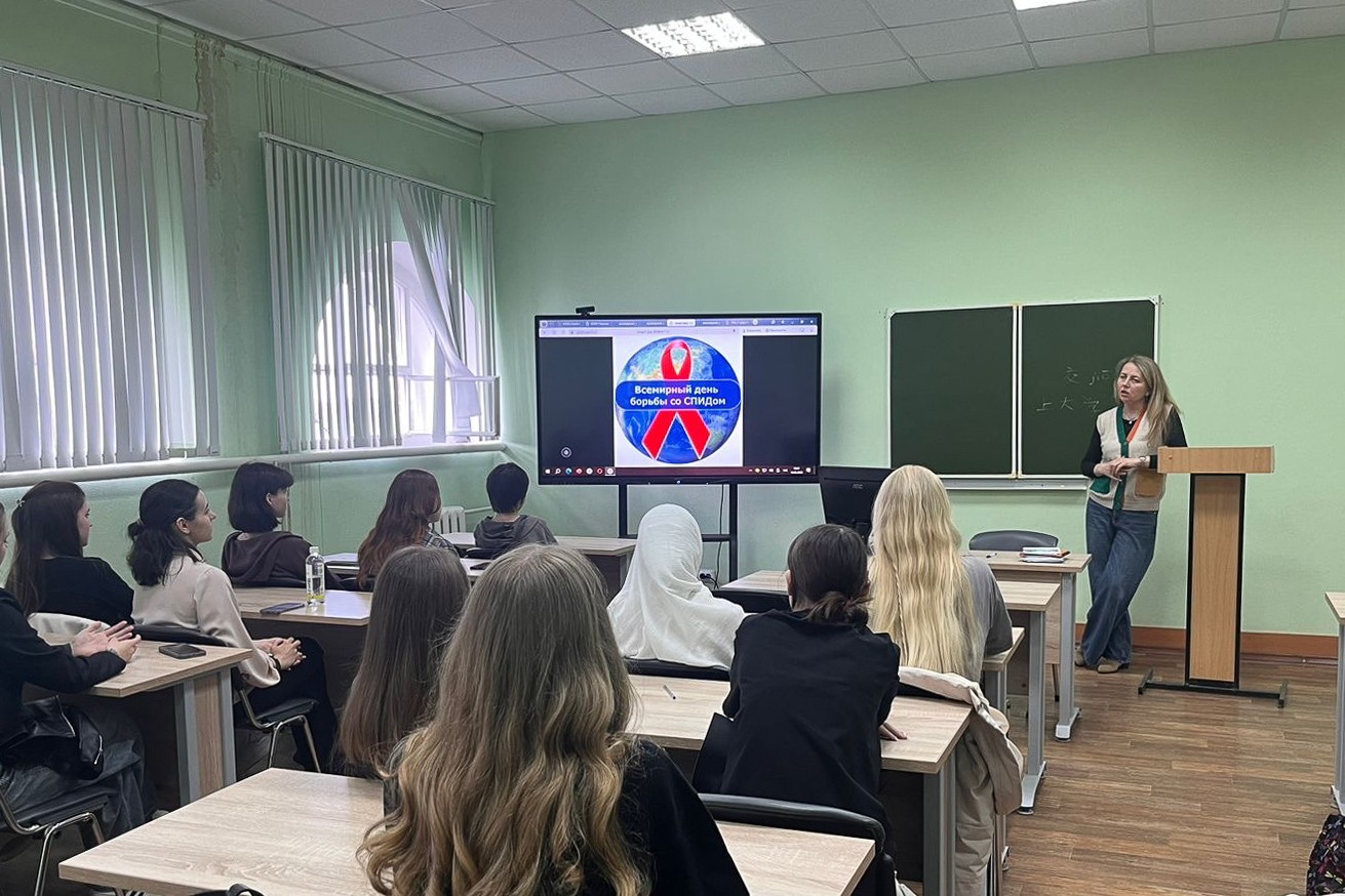 Прошел кураторский час, посвященный Всемирному дню памяти жертв СПИДа Прошел кураторский час, посвященный Всемирному дню памяти жертв СПИДа