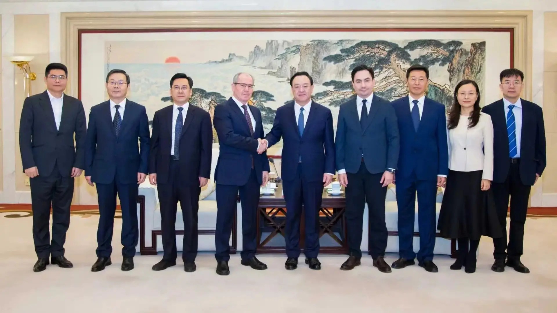 ��������� ����������� �������� ���������� ������ ������� � ������