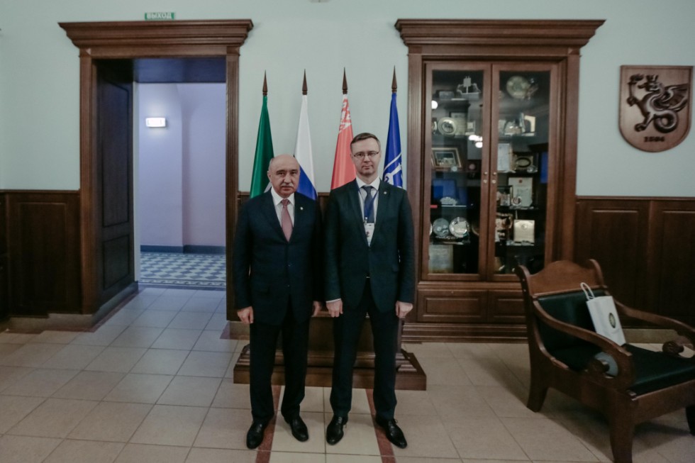 Cooperation agreement signed with Gomel State University Cooperation agreement signed with Gomel State University