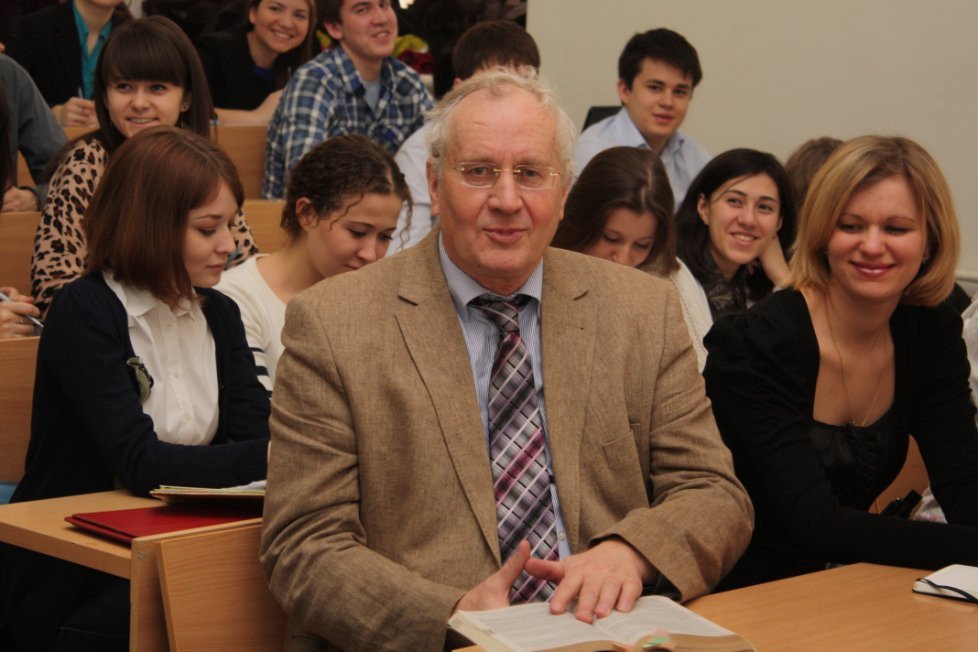 Public lecture delivered by Professor Menno Aden (Essen, Germany)