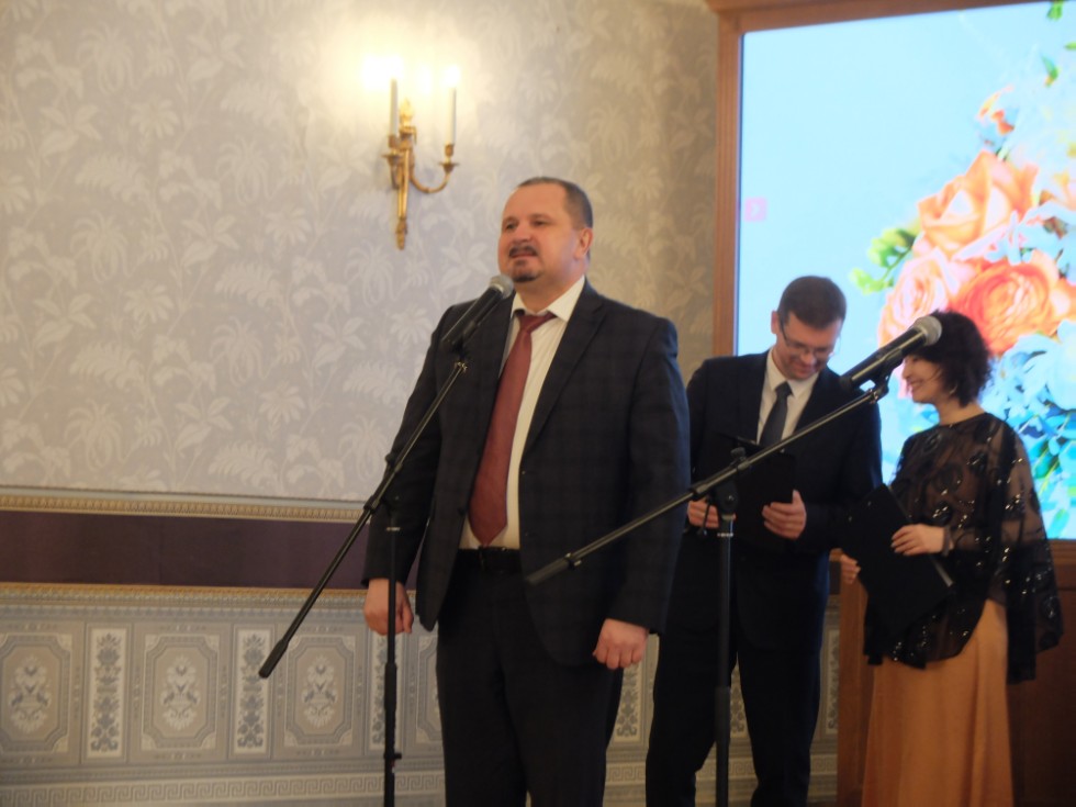 ����������� ����� ������ 8 �����.