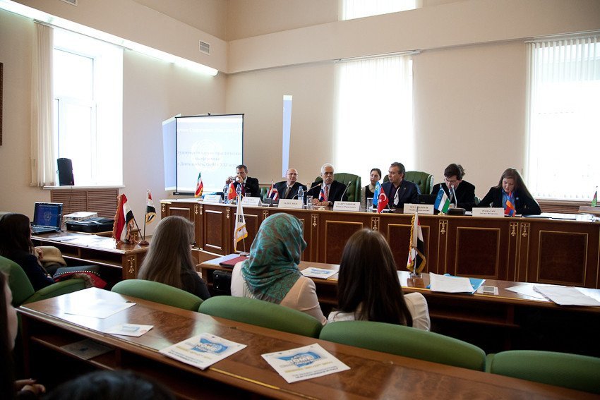 KFU students celebrate UNO day