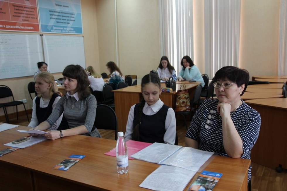 � ���������� ��������� ��� ���������� �����������, ����������� 75-����� ������.