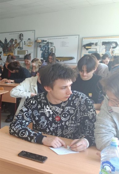 'Вклад Советского Союза в дело Победы': интегрированное занятие со студентами 'Вклад Советского Союза в дело Победы': интегрированное занятие со студентами