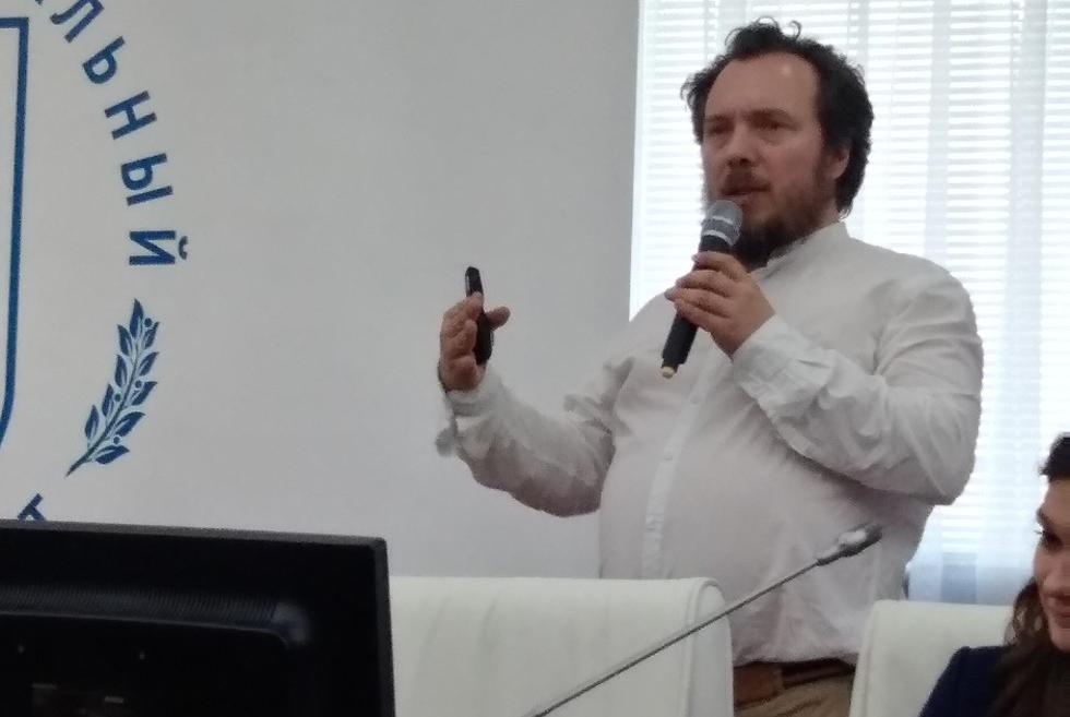 В КФУ прошла серия семинаров по открытому доступу к научной информации В КФУ прошла серия семинаров по открытому доступу к научной информации