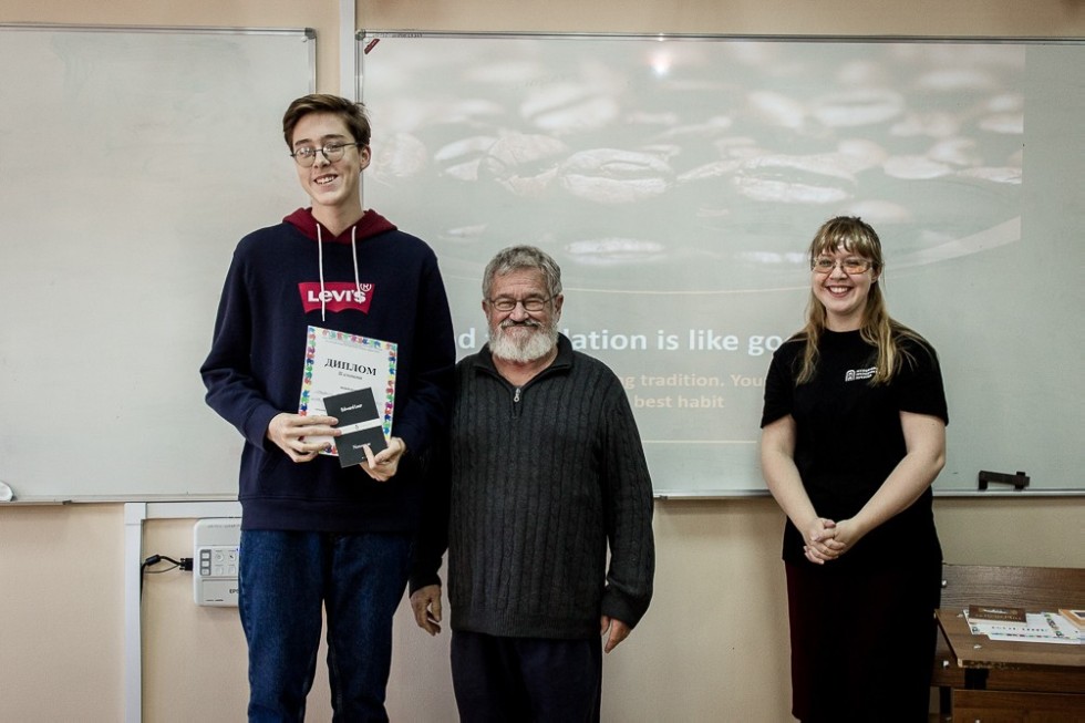 Переводчики за дружбу между народами Переводчики за дружбу между народами