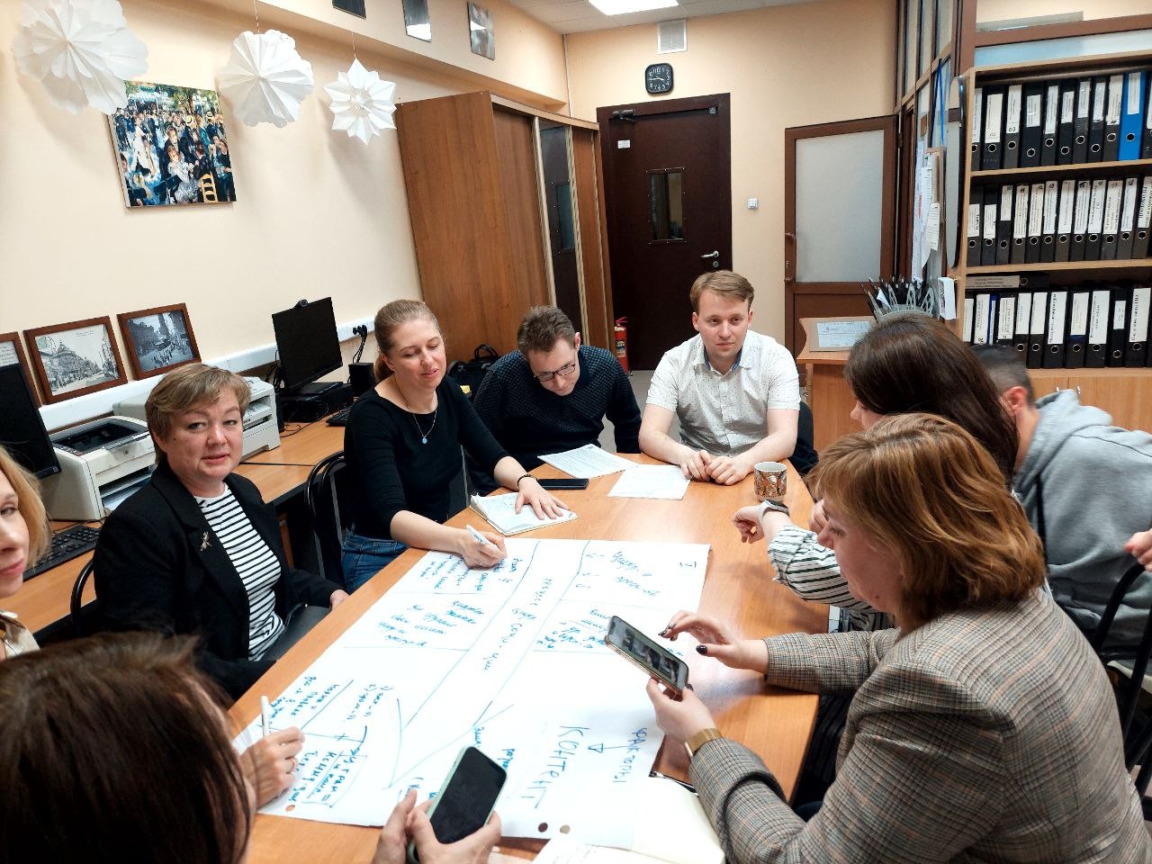 На 'пятничном' воркшопе обсудили моделирование цифровой социализации молодежи На 'пятничном' воркшопе обсудили моделирование цифровой социализации молодежи