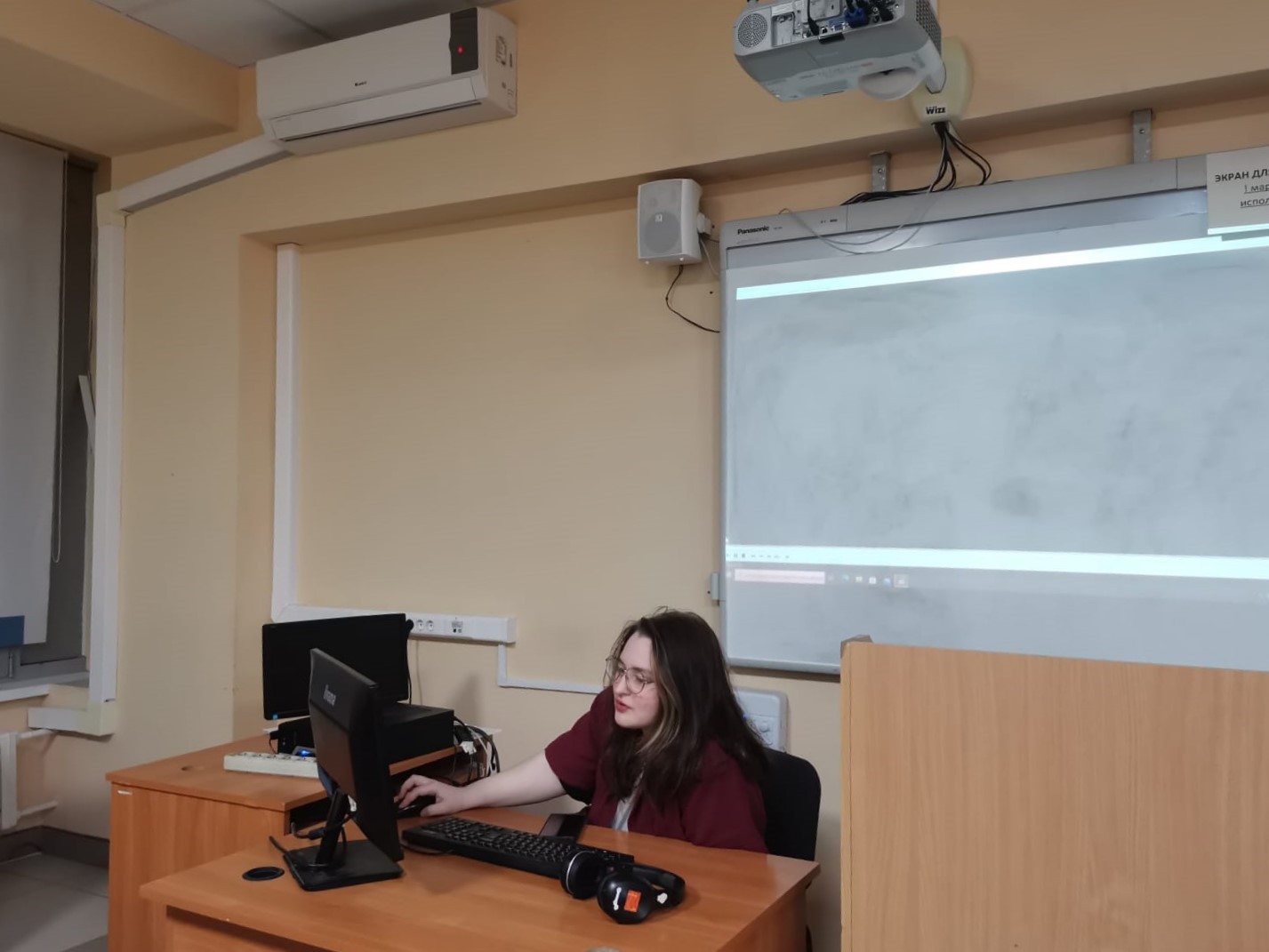 Студенты кафедры общей и этнической социологии провели киноклуб Студенты кафедры общей и этнической социологии провели киноклуб