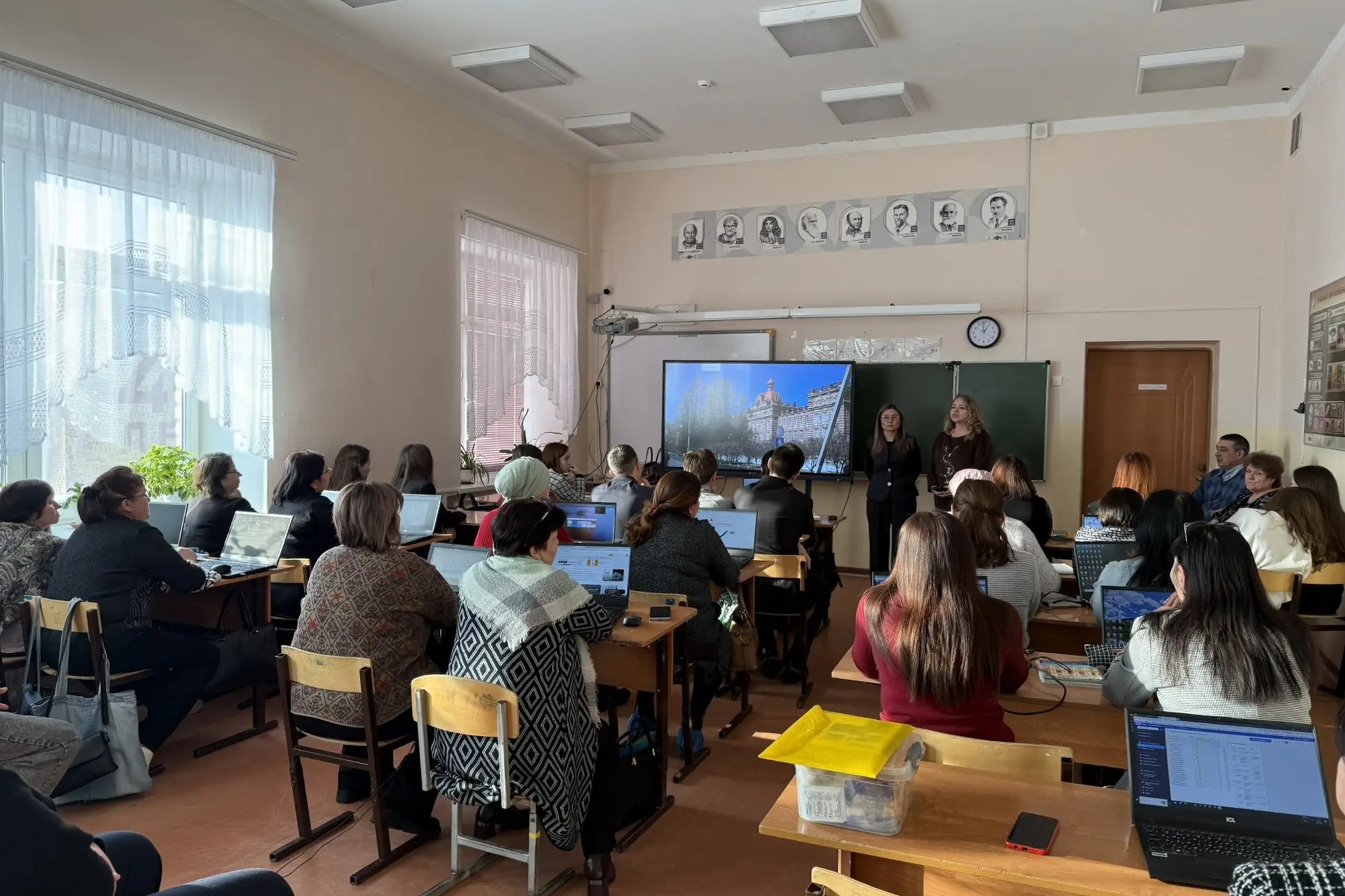 ���������� �������� ��� ���������� ���� ��������������� ����������� � �������� ,���������� �������� ���