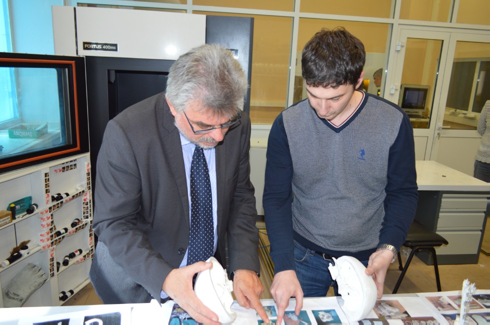 2 ���� ���������� �������� ��� �������� ��������� �� ������������� ������ ����� ���� ������� � ��������� �������� ����� ������ ������ ������������ ��.������� ������ (�������)