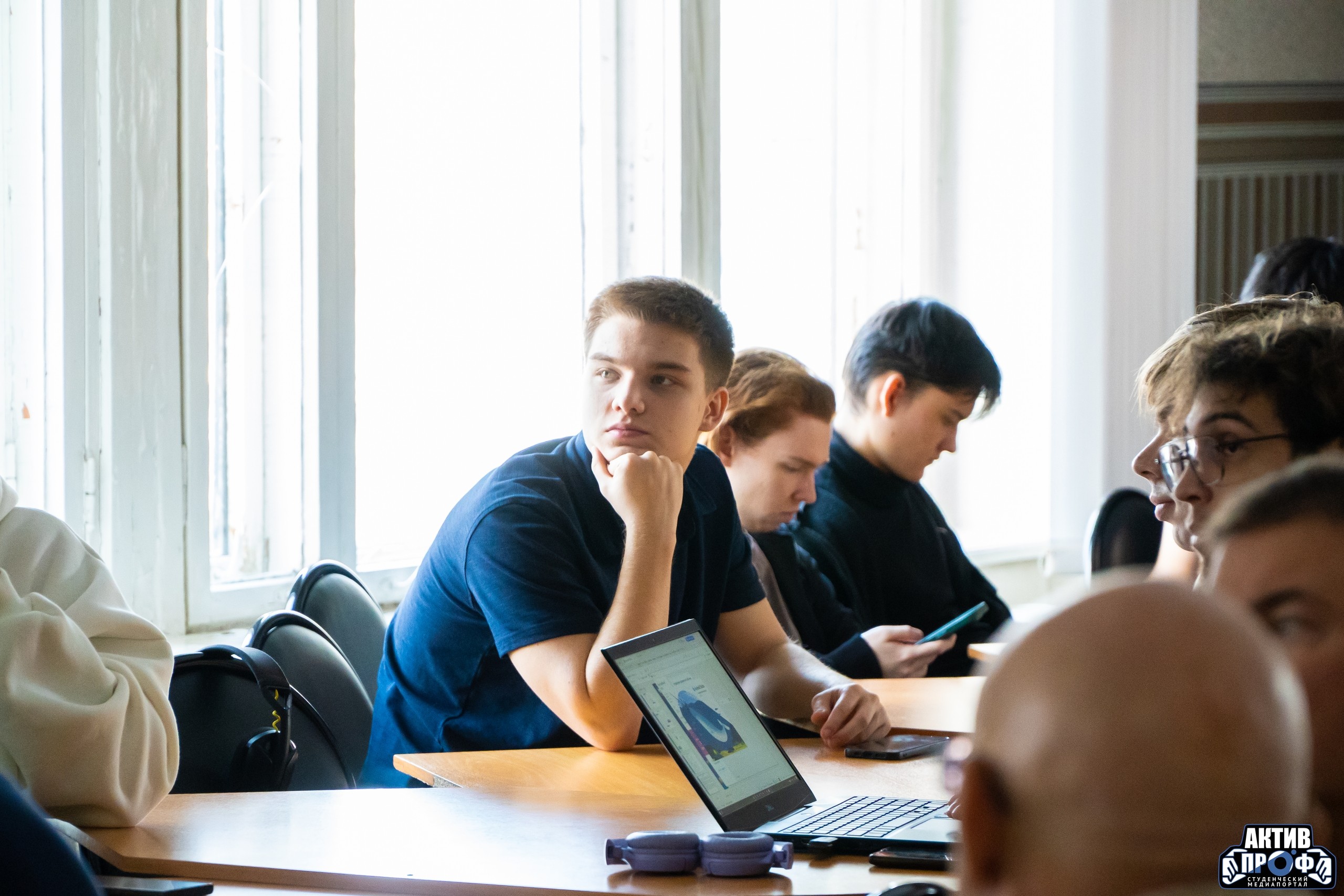 Код будущего Код будущего