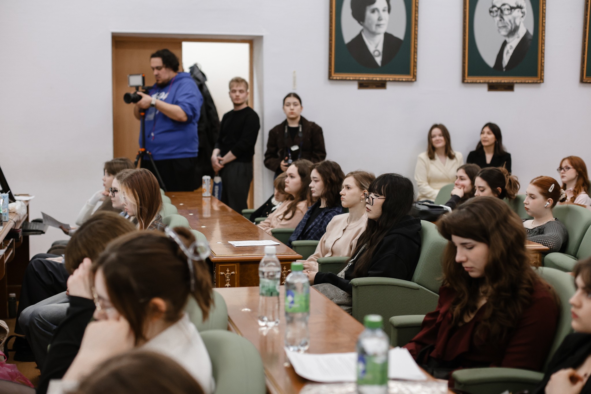 В КФУ прошла конференция 'Россия?Корея: настоящее и будущее российского корееведения' В КФУ прошла конференция 'Россия?Корея: настоящее и будущее российского корееведения'