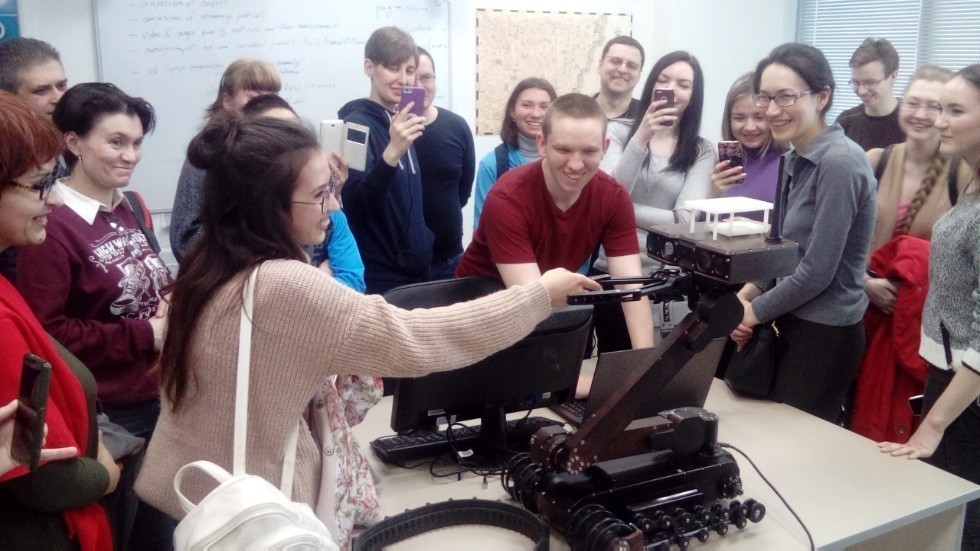 A laboratories tour was held at ITIS for everyone A laboratories tour was held at ITIS for everyone