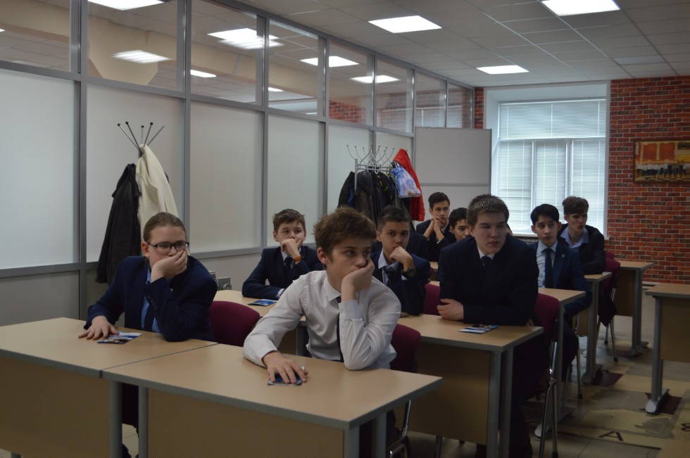 ����� ��������� ���� ������������� 