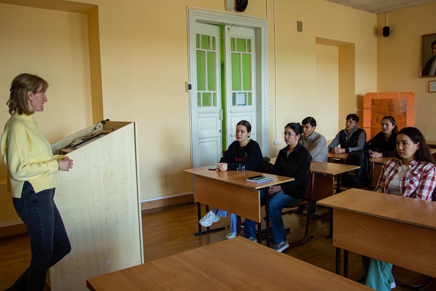 'Стоп ВИЧ/СПИД!': состоялась лекция в Елабужском институте КФУ 'Стоп ВИЧ/СПИД!': состоялась лекция в Елабужском институте КФУ