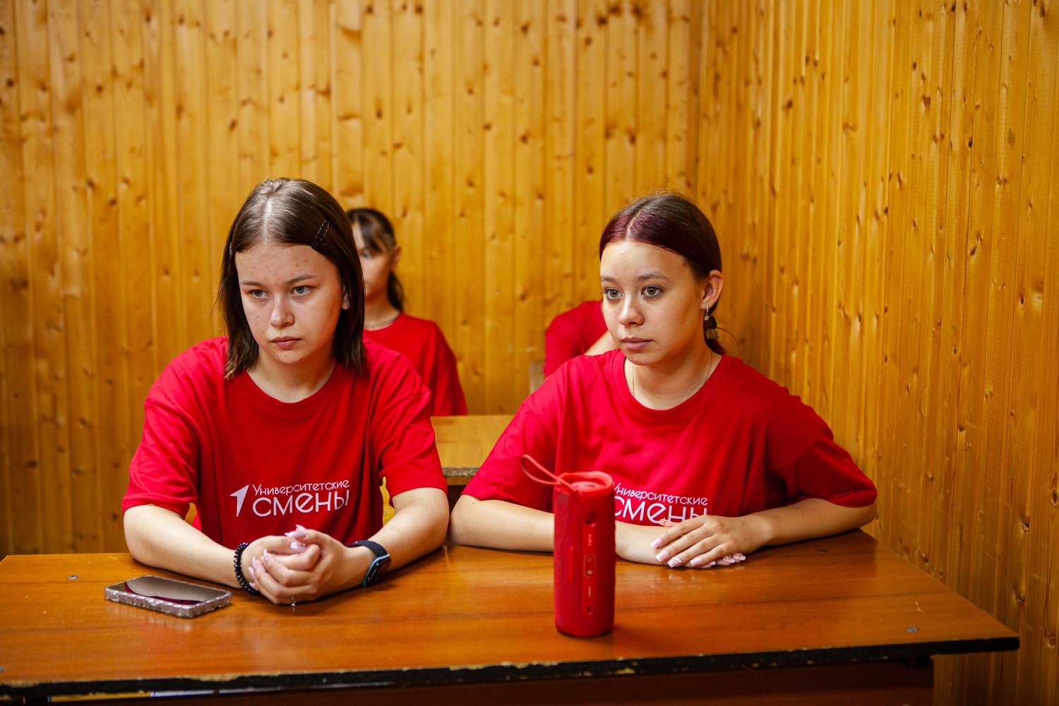 Глава ЕМР встретился со школьниками из ЛНР Глава ЕМР встретился со школьниками из ЛНР