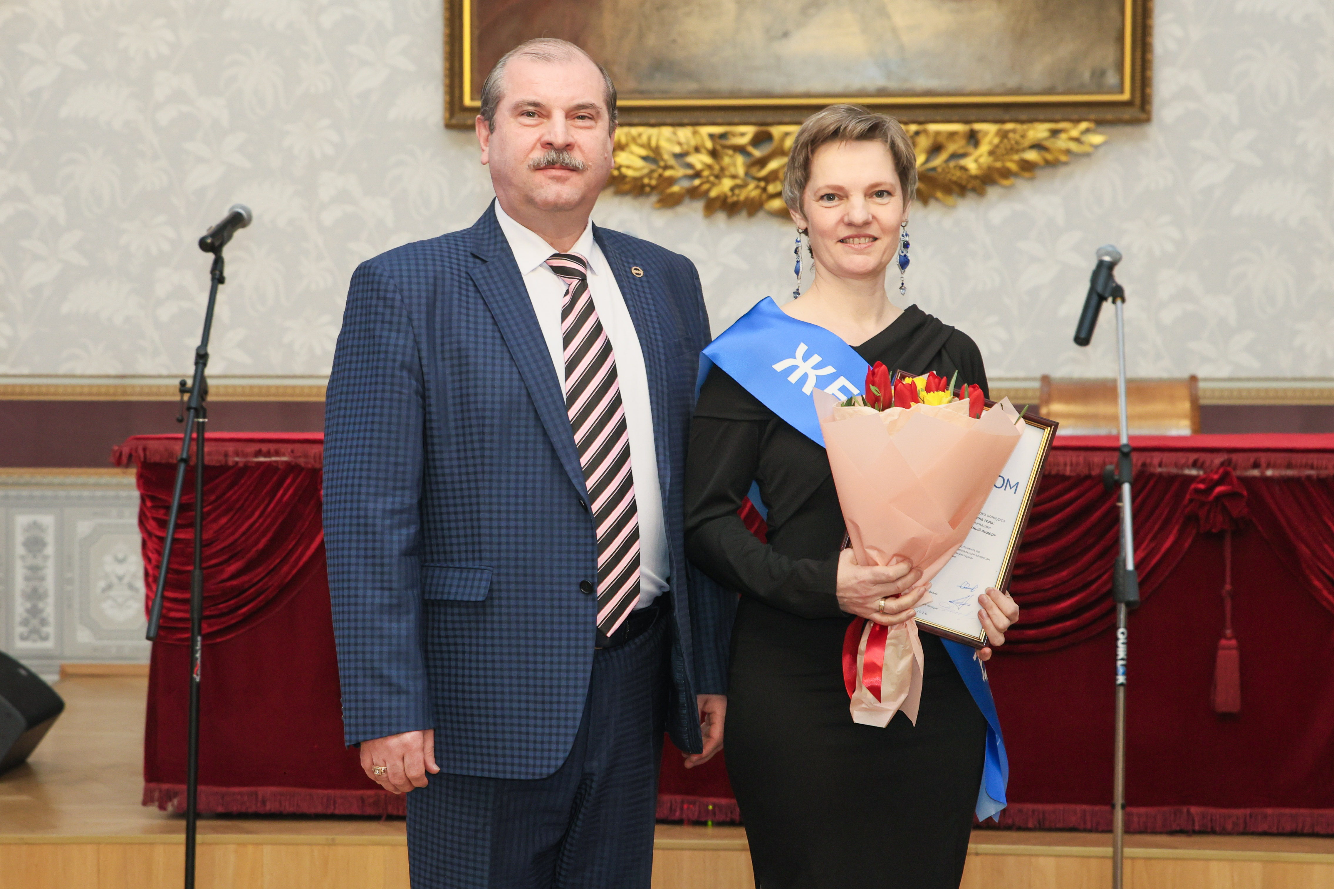 Ректор КФУ Ленар Сафин: 'Женщины приносят в этот мир гармонию, нежность, красоту и самое сильное, чистое, бескорыстное чувство ? безусловную материнскую любовь' Ректор КФУ Ленар Сафин: 'Женщины приносят в этот мир гармонию, нежность, красоту и самое сильное, чистое, бескорыстное чувство ? безусловную материнскую любовь'