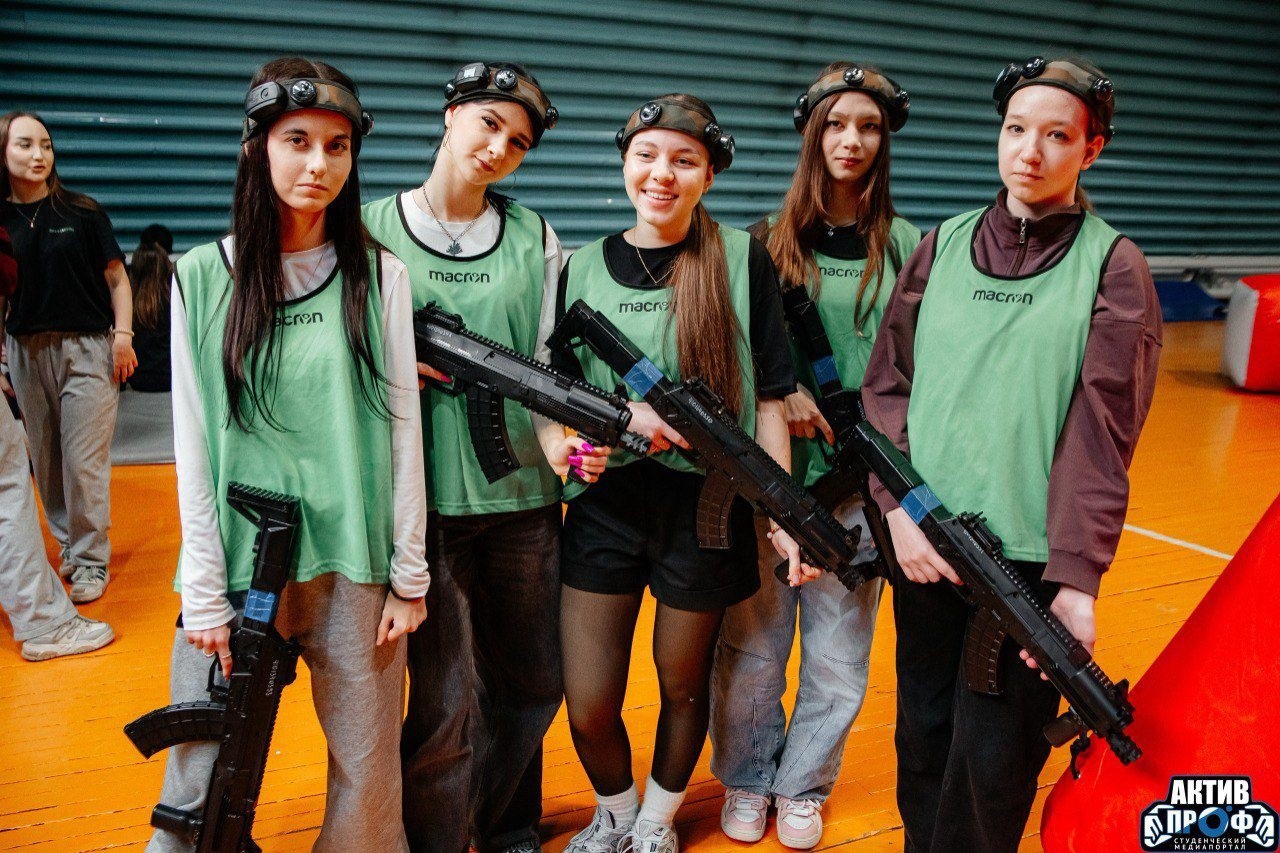 Жаркие бои в лазертаге Жаркие бои в лазертаге