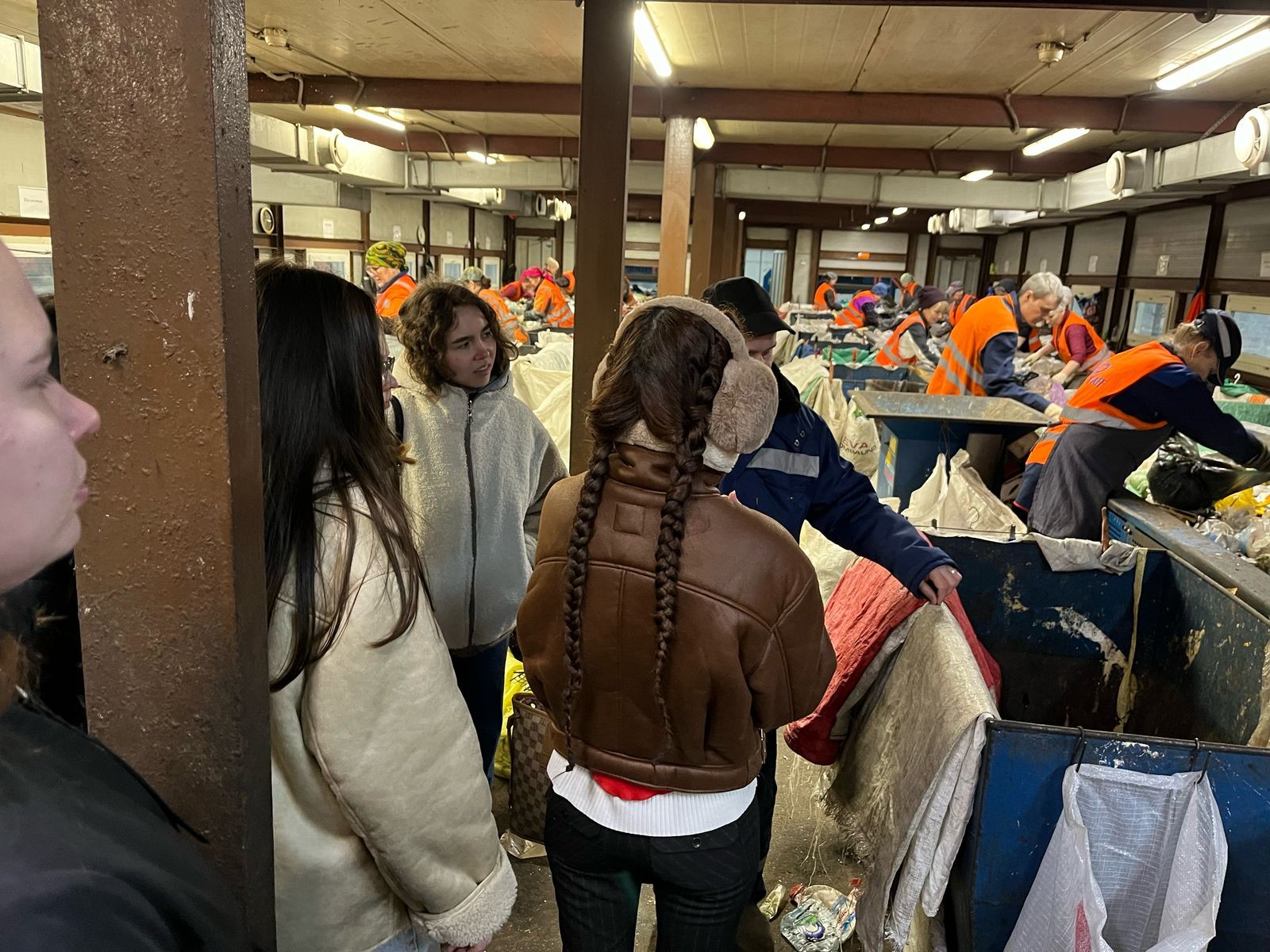 Возврат мусора в полезный оборот - спасение планеты Возврат мусора в полезный оборот - спасение планеты