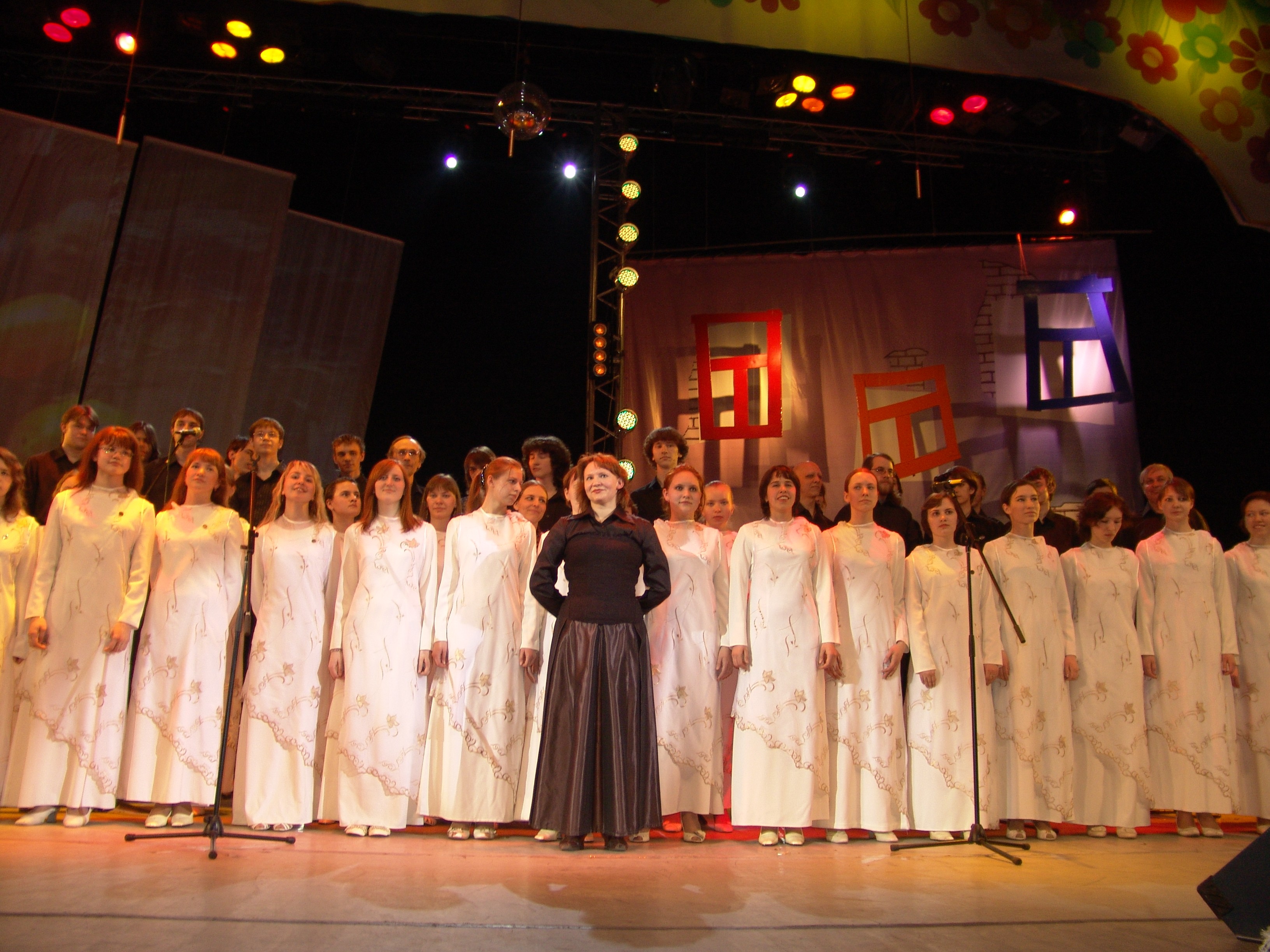 � �������