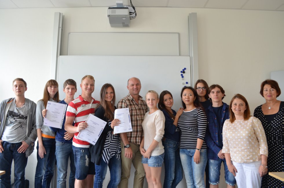 Слушатели Немецкого центра ОниК вернулись из Дрездена Слушатели Немецкого центра ОниК вернулись из Дрездена