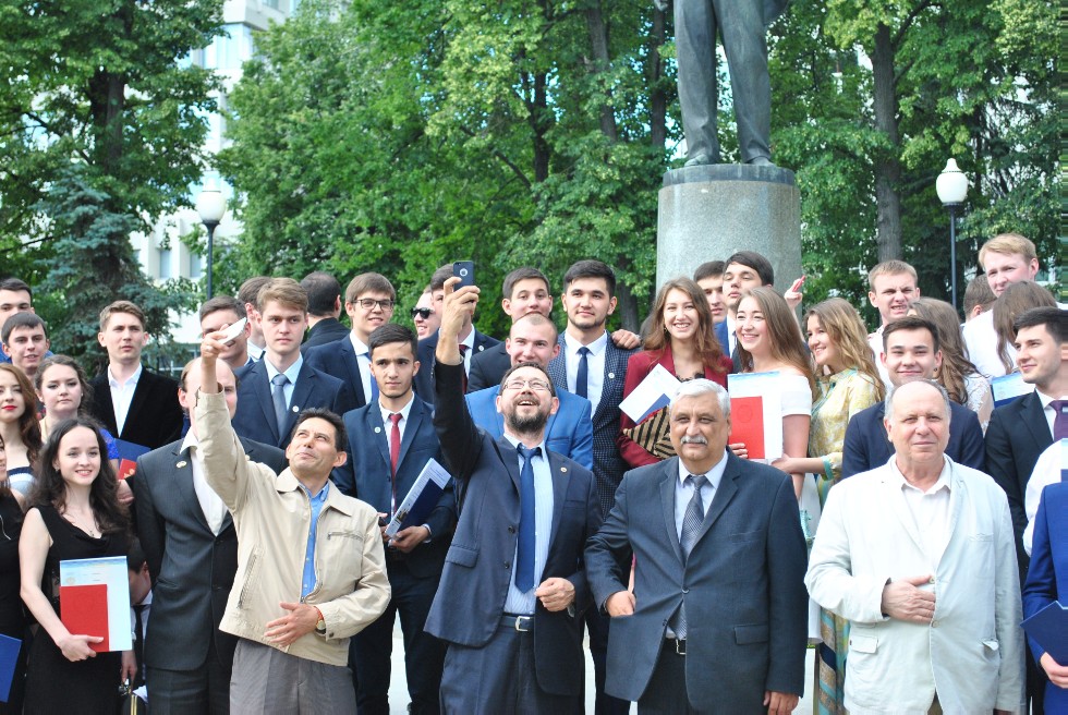 ������������� �������� �������� ����������� �������� �������� � ������������ ���������� ���