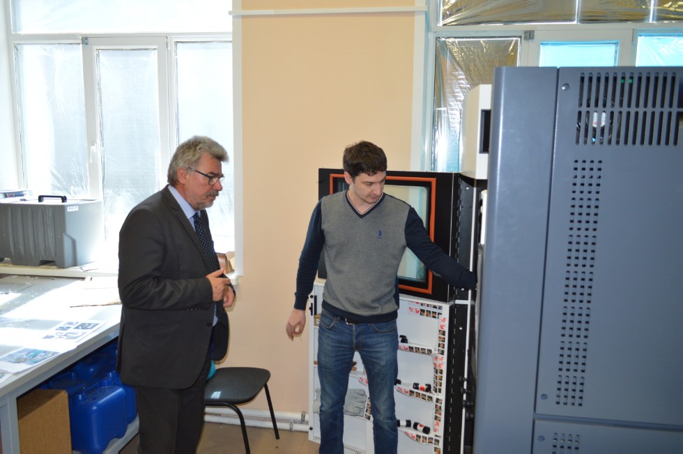 2 ���� ���������� �������� ��� �������� ��������� �� ������������� ������ ����� ���� ������� � ��������� �������� ����� ������ ������ ������������ ��.������� ������ (�������)