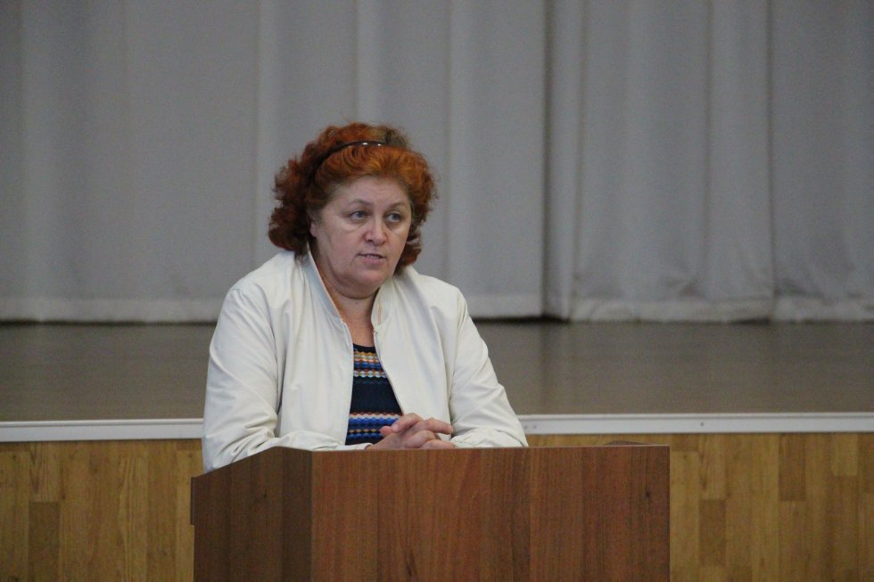 ��� � �����