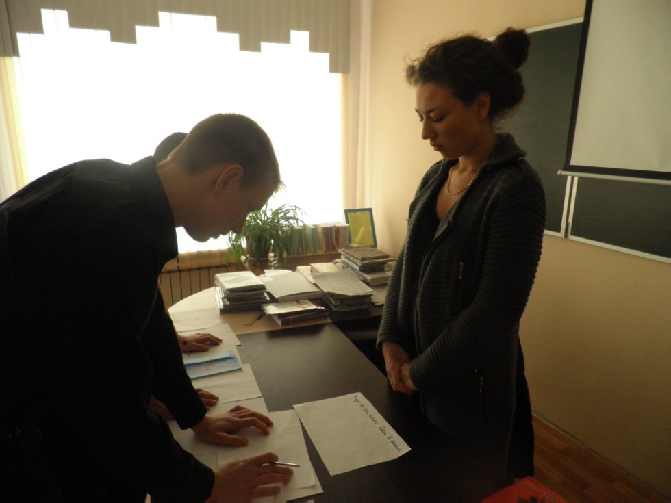 �������� ������ �������� ����� ������� � �������������� ������������ ������������