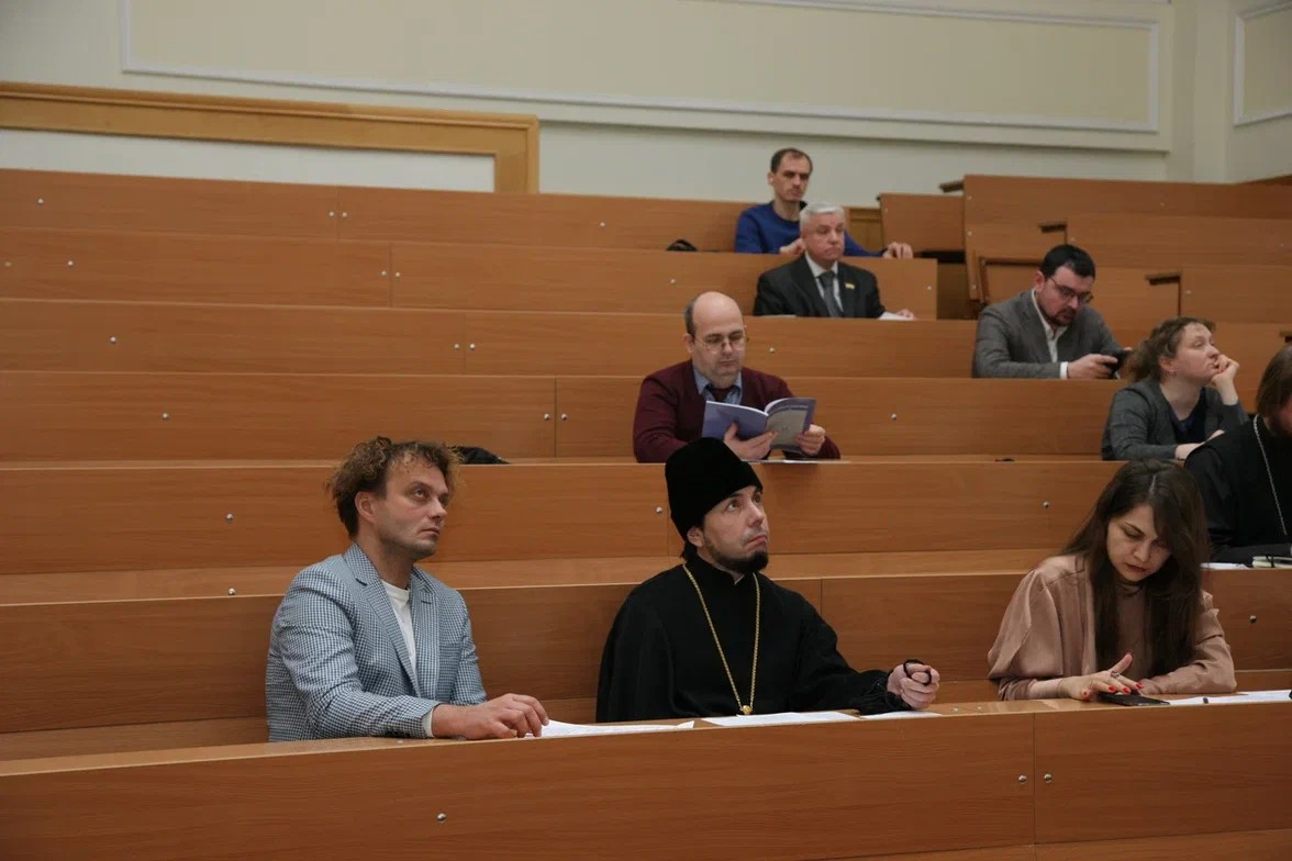 � ������ ���������� ������������� ����������� '������������ ���������: ������, ��������, ������������'