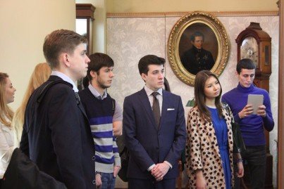 21- 22 марта 2015 года юридический факультет КФУ стал первой площадкой в России, собравшей локальные группы Европейской Ассоциации Студентов - Юристов (ELSA) из Москвы, Санкт-Петербурга, Калининграда, Казани и гостей из Германии. 21- 22 марта 2015 года юридический факультет КФУ стал первой площадкой в России, собравшей локальные группы Европейской Ассоциации Студентов - Юристов (ELSA) из Москвы, Санкт-Петербурга, Калининграда, Казани и гостей из Германии.