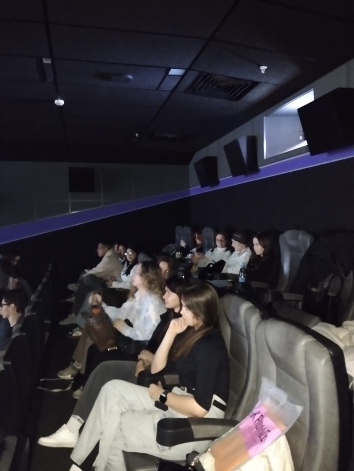 ����� ����� ����������� ������� �����, ������� � ������ � ����� 80-� ��������� ������ � ������� ������������� ����� 1941-1945 �����