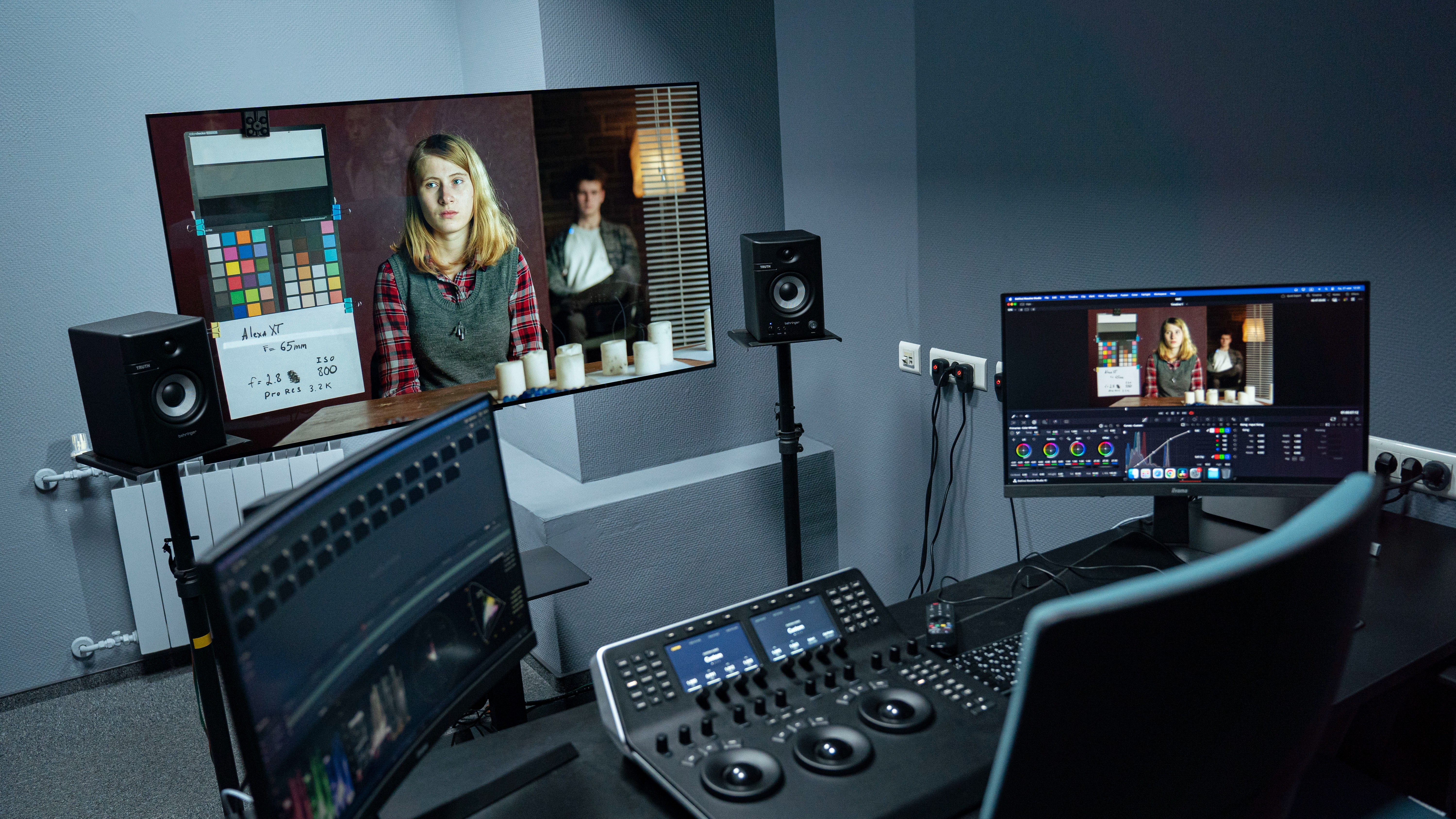 Студенты ВШЖиМК КФУ участвуют в программе 'академического обмена' Студенты ВШЖиМК КФУ участвуют в программе 'академического обмена'